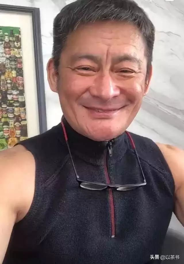 儿女都是报恩娃！景岗山一家高颜值高学历