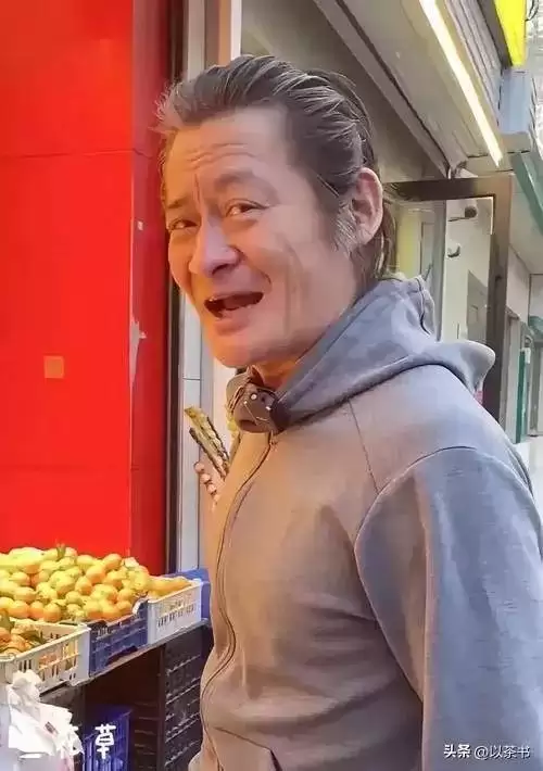 儿女都是报恩娃！景岗山一家高颜值高学历