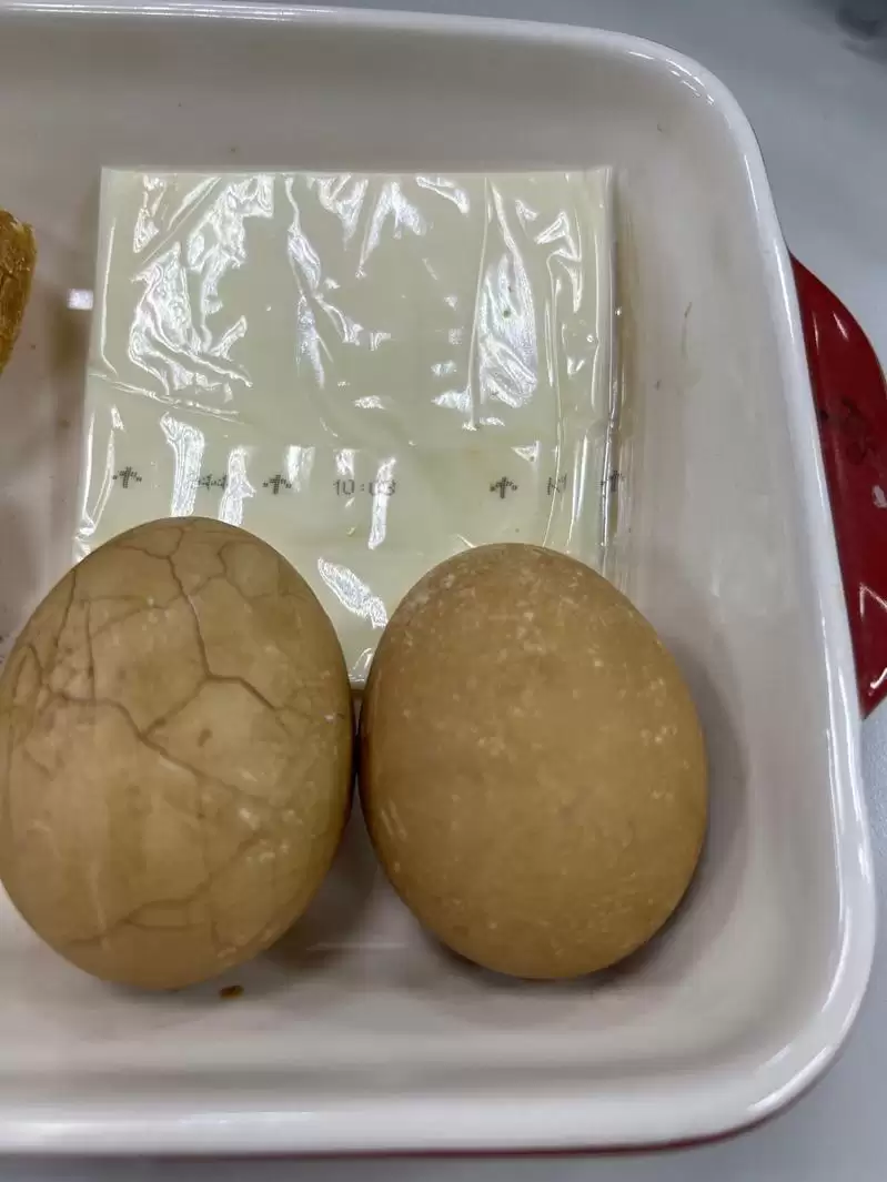 睡再久还是累 营养师：白天吃错食物了