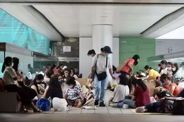 香港外佣的困境：一旦怀孕就会“很恐惧”