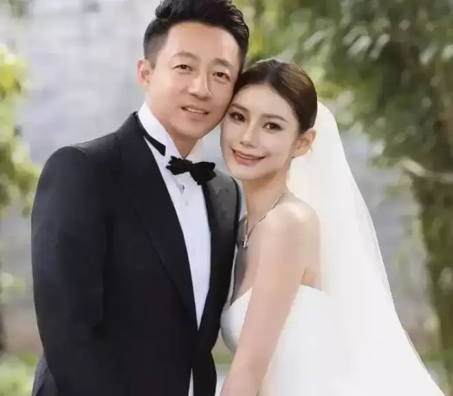 马筱梅首次公开孕肚！自曝生产全都自己安排