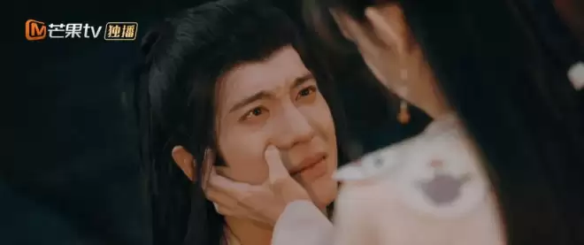 一女七男，尺度露骨！古偶现在玩这么花？