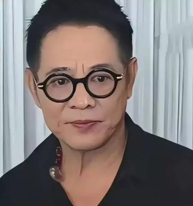 李连杰和利智合照公开，发现他们已老的难以想象