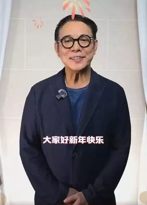李连杰和利智合照公开，发现他们已老的难以想象