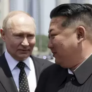 金正恩送普京生日大礼
