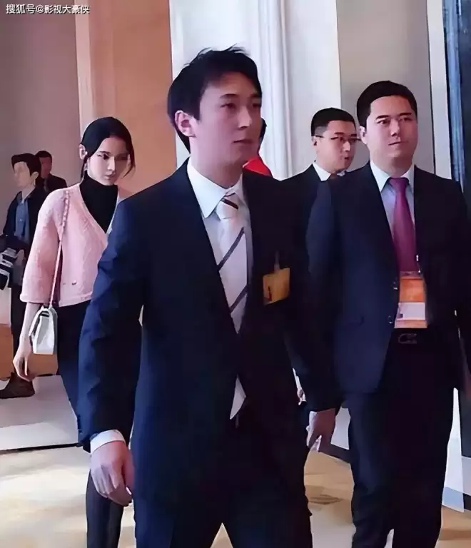 万达蒸发800亿后，官媒曝光王思聪真实现状