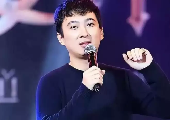 官媒曝王思聪与秦岚真实关系 原来黄圣依没说错