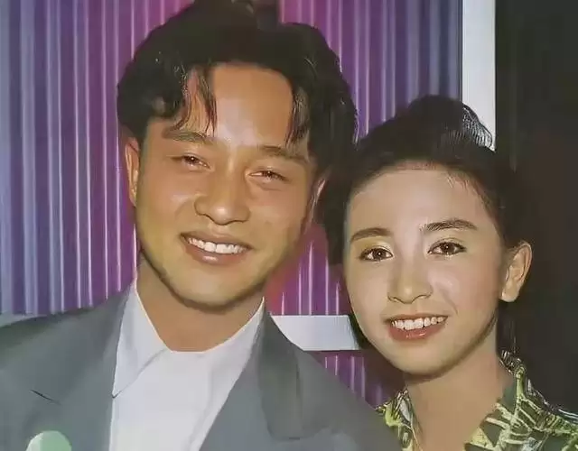 56岁吴婉芳:嫁百亿富豪独宠30年，儿媳是霍启刚堂妹