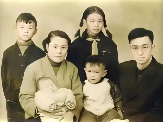 让人唏嘘，著名导演谢晋一家六口已全部离开人世