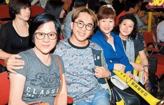 突发！香港知名男星曝被男富豪开价1500万包养
