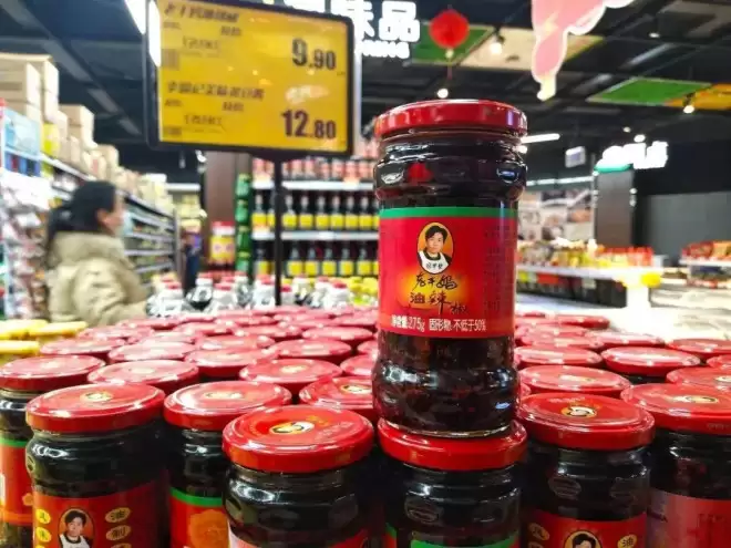 老干妈，出山救子，又赚翻了.....