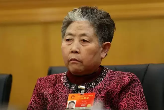 老干妈，出山救子，又赚翻了.....