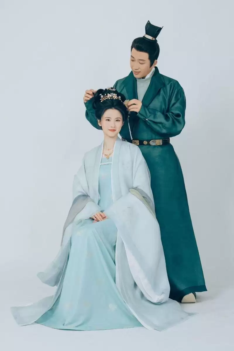 于正和小15岁“谋女郎”新剧有吻戏？ 网嘲：女方算工伤