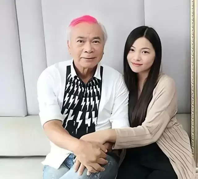 突发！TVB知名老戏骨自曝和未婚妻一同被捕