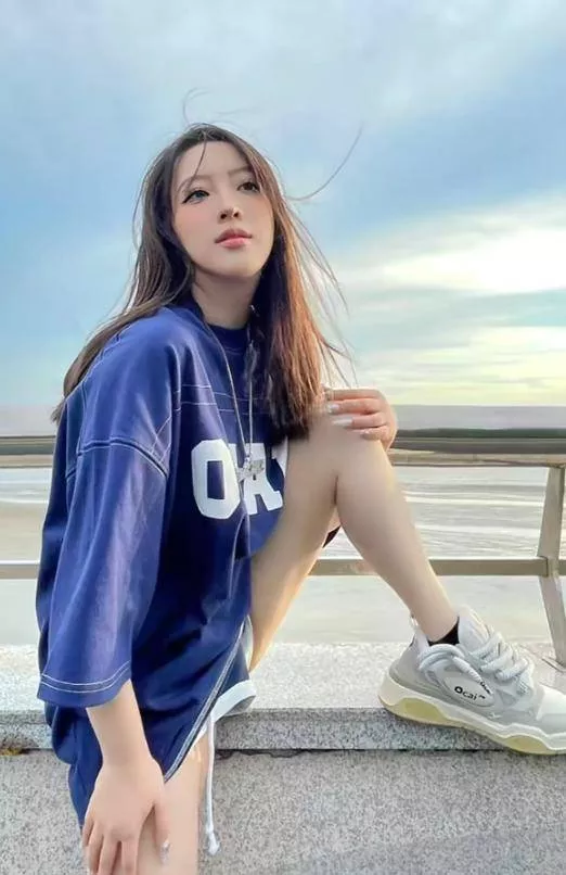 网红口子姐熬夜猝死，年仅29岁，去年得了梅毒