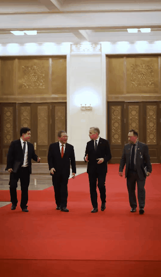 加中关系迎"新时代"！加拿大对华出口石油、天然气和铀或大幅增加