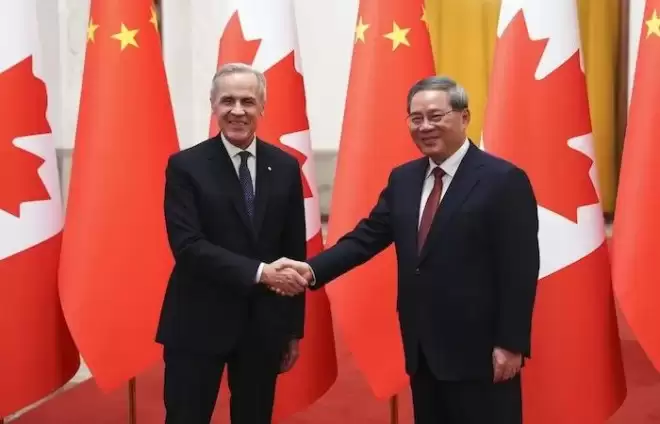 就宠他吧！卡尼被高规格接待、巨头轮番见面！笑的合不拢嘴