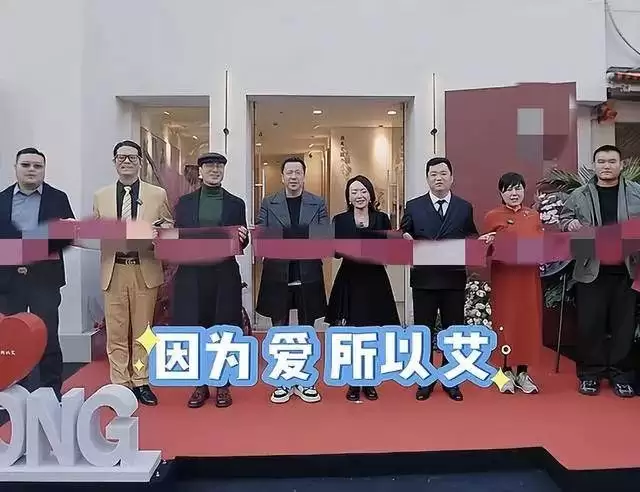 李湘被扒底朝天，高调炫富仅是冰山一角