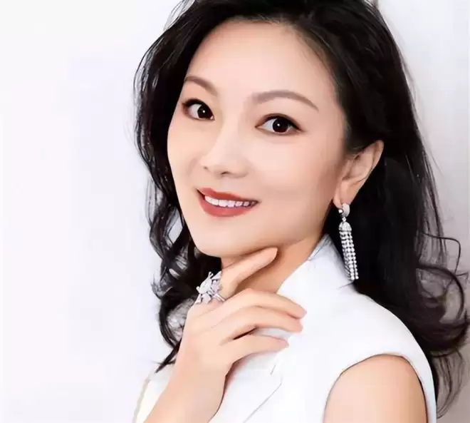 陈婷终于熬出头了，婆婆去世、老公老了、儿子大了