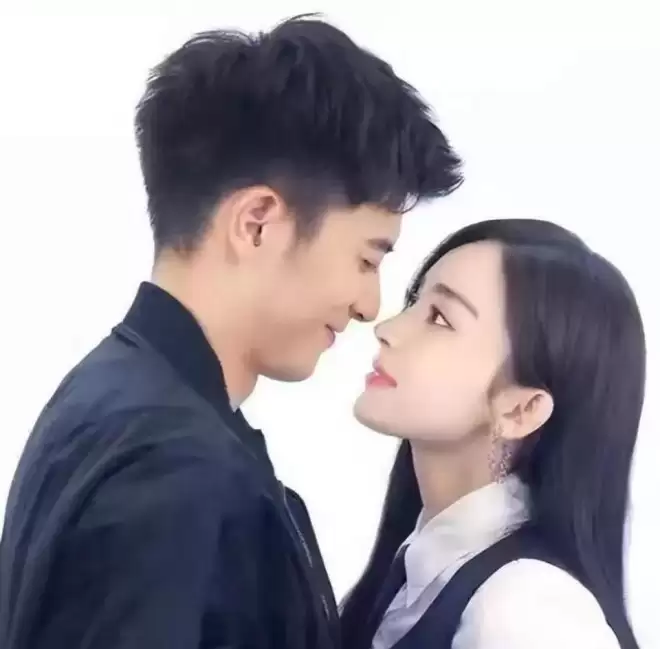绿了张天爱,渣了古力娜扎,如今又曝新恋情,他到底有什么魅力