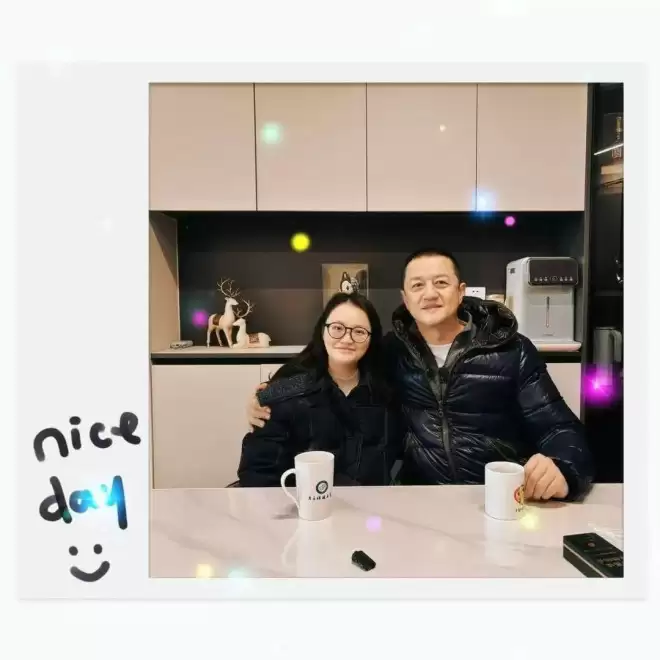 李亚鹏“第四个女儿”发声，力挺其公益坚守....
