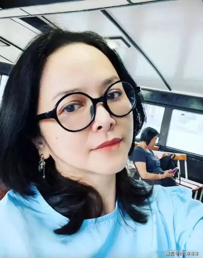 53岁叶蕴仪近况曝光！曾被前夫指责欲望强