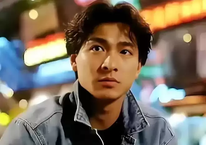 一场追悼会，揭穿了向华强夫妇在香港的真实地位
