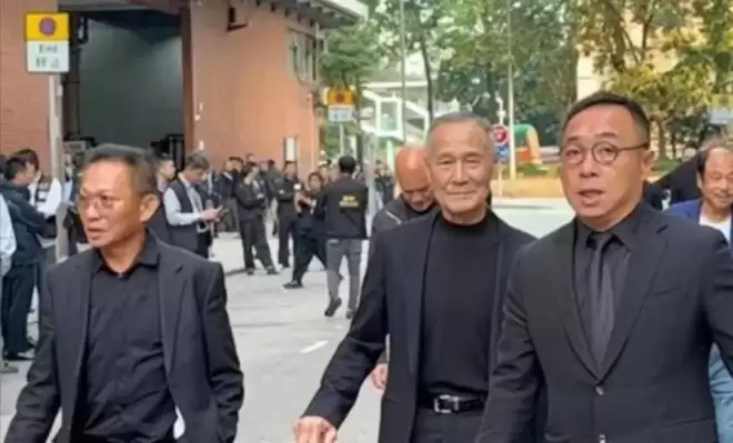 一场追悼会，揭穿了向华强夫妇在香港的真实地位