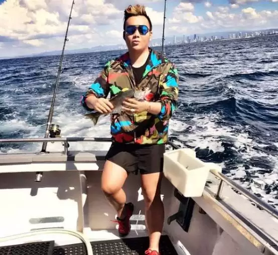 温哥华一群男生，江湖人称RichmondBoy，你身边一定有一个！