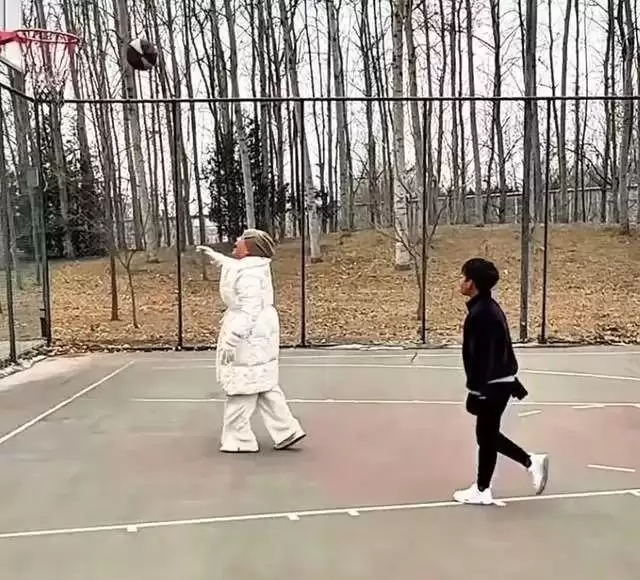 大S离世一周年将至，子女首次回京过年