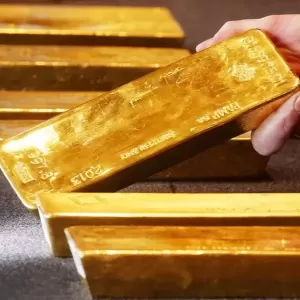 乌情报局：金融压力扛不住 俄对中出口黄金暴增9倍