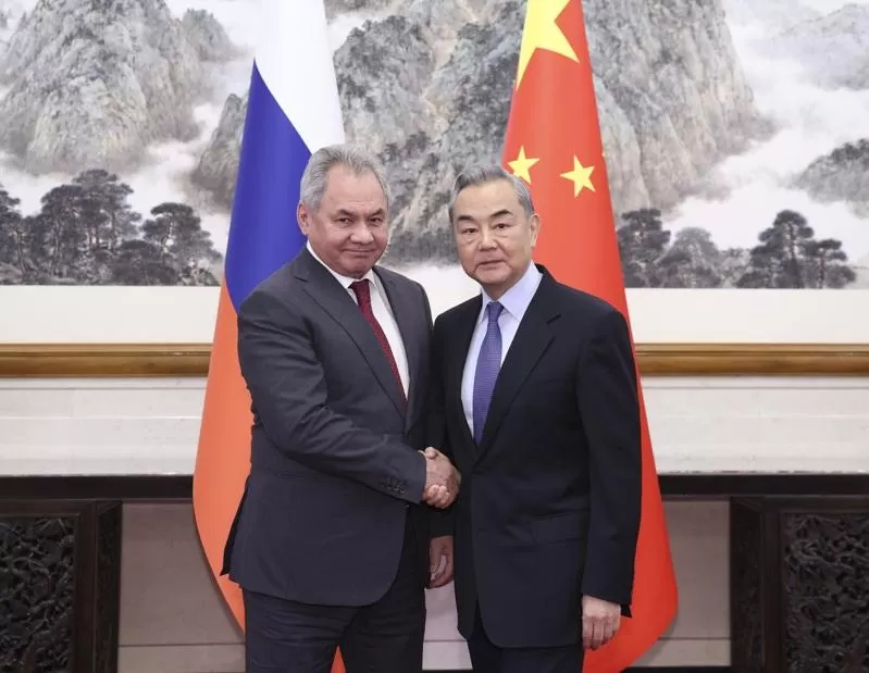 俄安全会议秘书绍伊古抵北京 将与王毅会谈