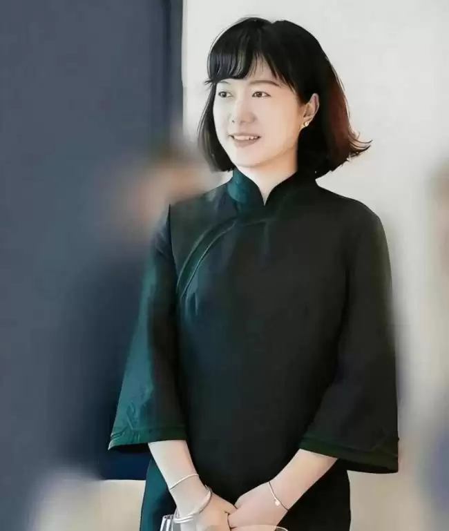 49岁翁帆官宣喜讯，太令人惊喜了