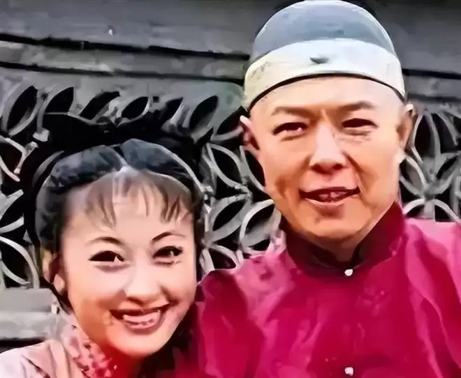 3个孩子8段感情，张铁林如今的下场怪不了别人