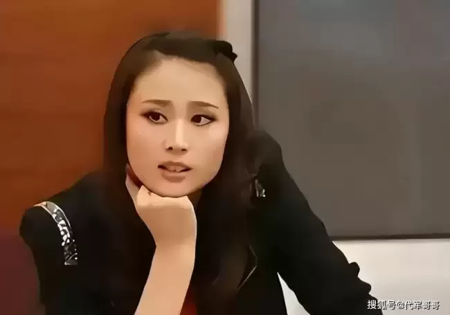 她直言讨厌中国，回国捞金，被吴京狠狠打脸