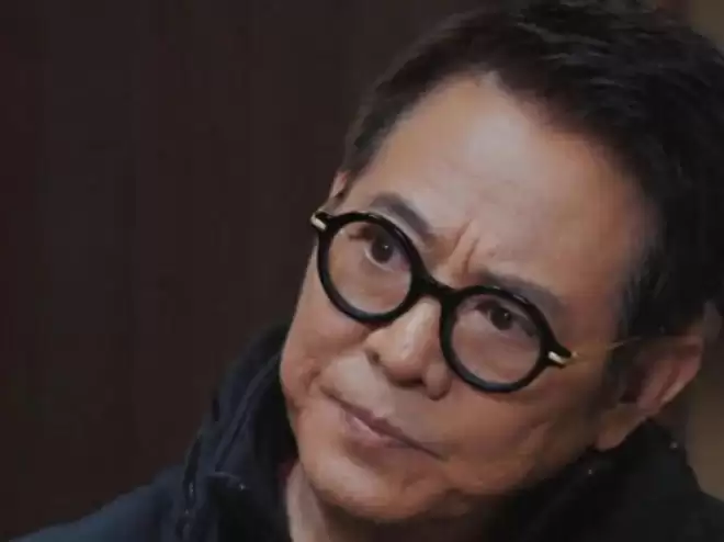 李连杰和利智合照曝光 才发现他们老到难以想象