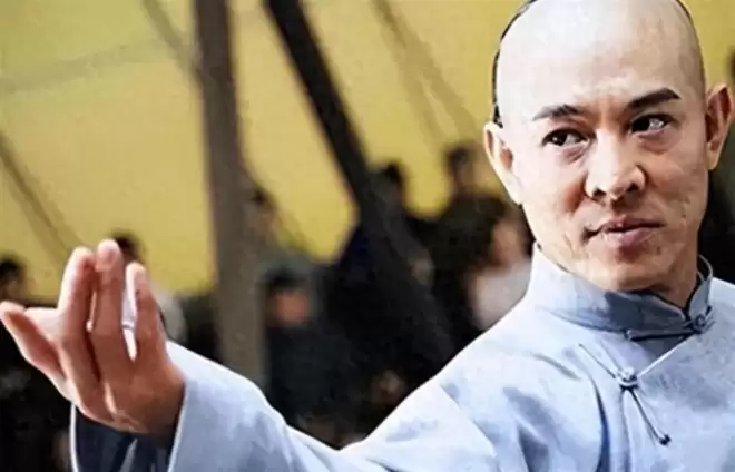 李连杰和利智合照曝光 才发现他们老到难以想象
