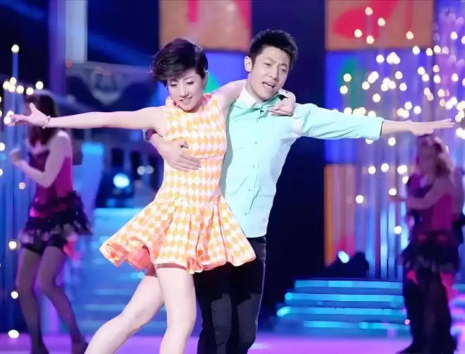 撒贝宁将第10次主持央视春晚！母亲离世,妹妹未婚