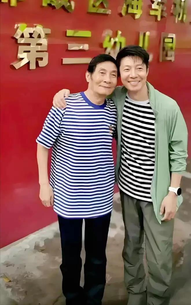 撒贝宁将第10次主持央视春晚！母亲离世,妹妹未婚