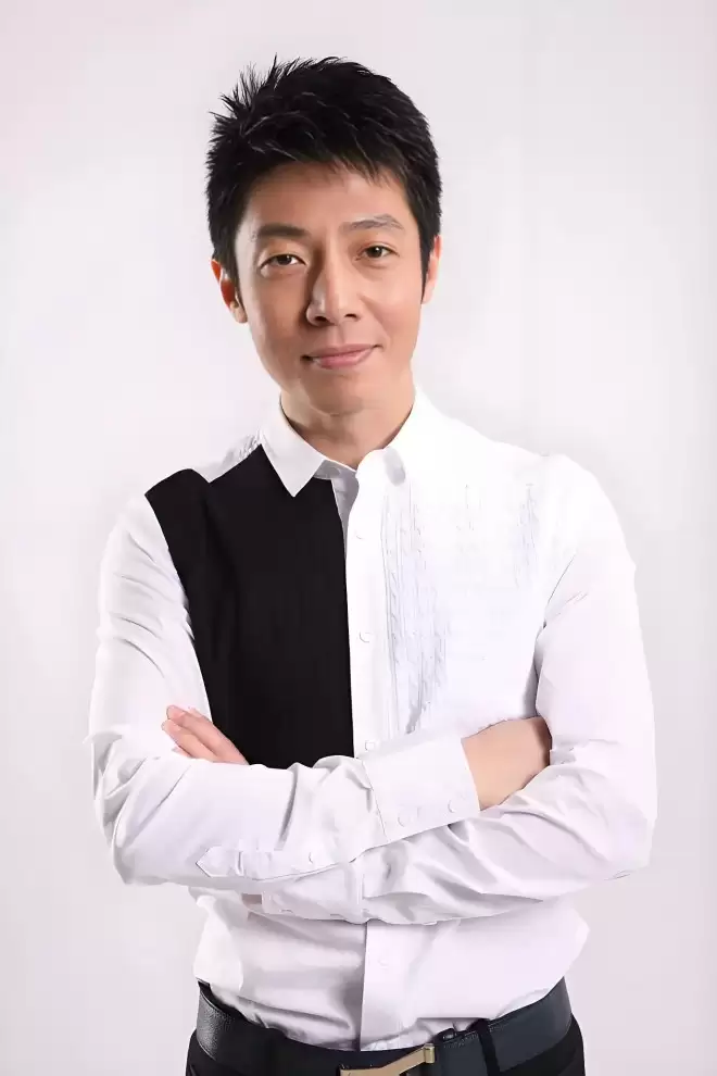撒贝宁将第10次主持央视春晚！母亲离世,妹妹未婚