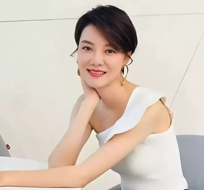 离婚14年后,演员车晓现状:一人住北京大别墅,43岁单身未育