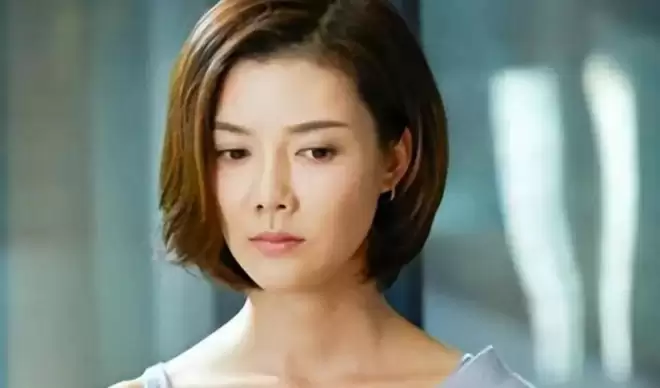 离婚14年后,演员车晓现状:一人住北京大别墅,43岁单身未育