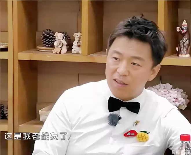 黄勃:接连将父母送养老院,父亲离世后,他与妻子有个泪奔的约定