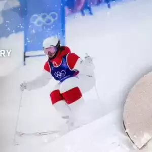 无缘金牌！加拿大选手雪上技巧摘银，结局太戏剧性