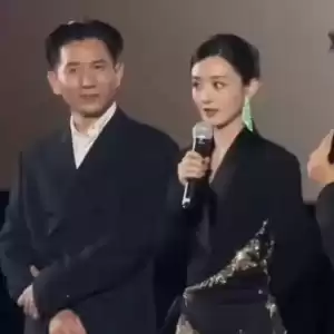 狗仔曝赵丽颖和导演赵德胤恋情没有下文,为了孩子深居简出