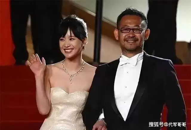 58岁姜武近况曝光！娶初恋恩爱30年