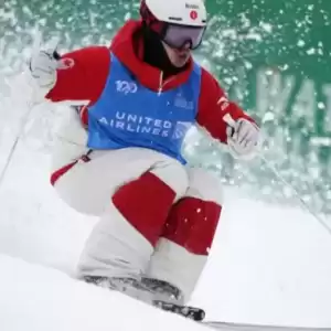 冬奥男子双人雪上技巧夺金 Kingsbury为加拿大摘下首金