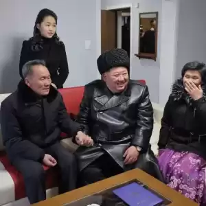 金正恩主持新社区落成 供阵亡军人遗族安居