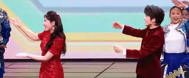 春晚众星状态：热巴刘涛败在妆容，希林成网红脸
