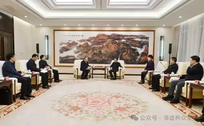 被称正部级“时装女王”，高官终于落马